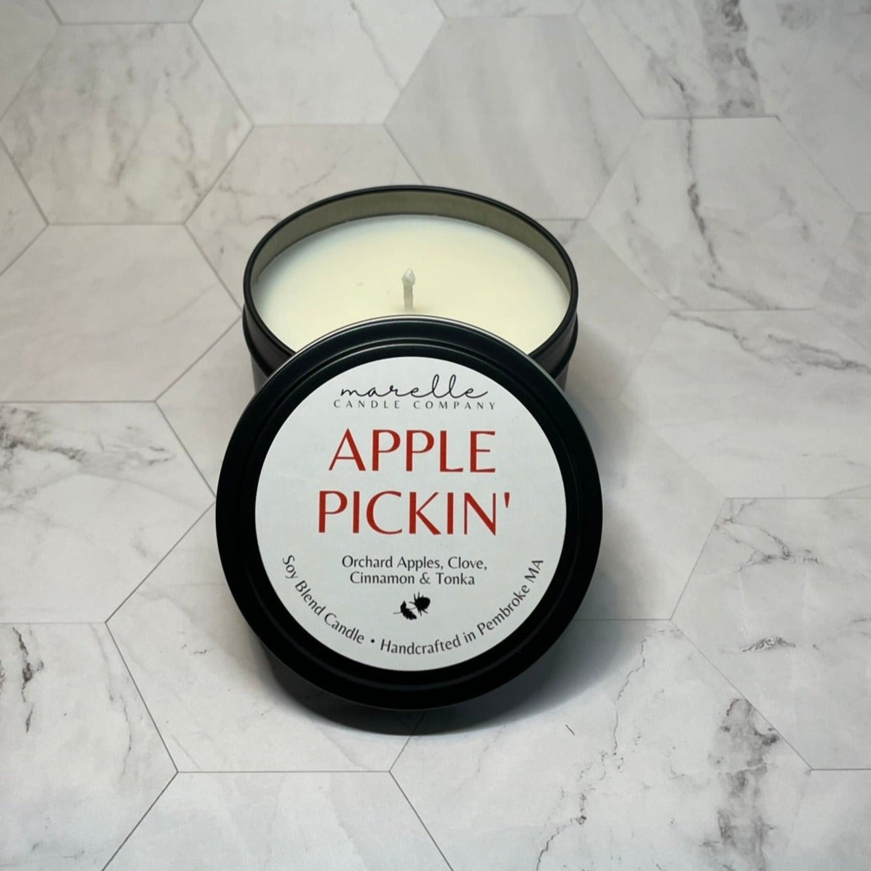 Apple Pickin' ⁞ Black Tin